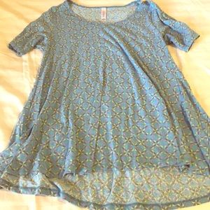 LulaRoe Tee